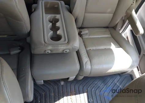 2011 Honda Odyssey Ex-L из США, поврежденный, VIN 5FNRL5H61BB027703